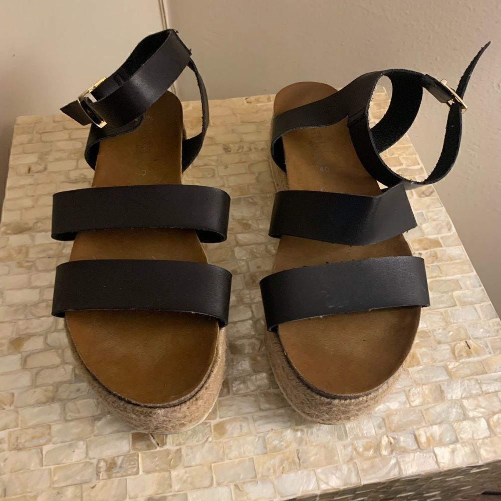 Patrizia spring step sandals size 40
